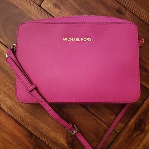 Michael Kors hot pink crossbody bag